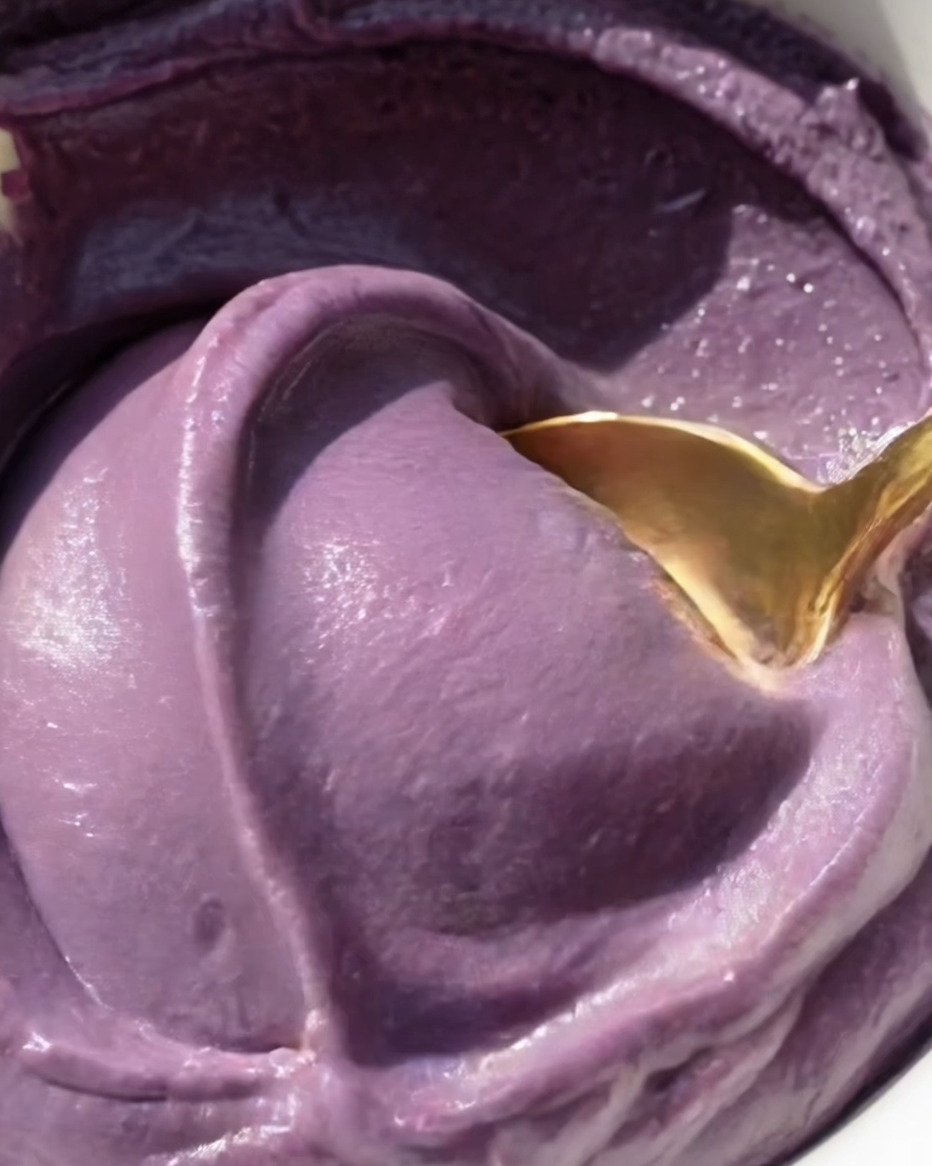 Den Bedste Ube Mango Toast Opskrift – Friskkogt ube halaya: tyk, skinnende lilla yam syltetøj lavet med ægte ubepulver, som er | Ube Nolia